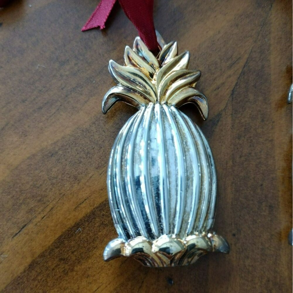 Lenox Williamsburg Pineapple Silverplate Ornaments Set Of 3 w/ Box, Silver Gold - Picture 8 of 9